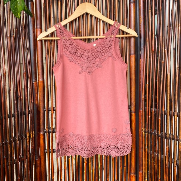 NEW Anthropologie Crochet Tank Top - Picture 2 of 16